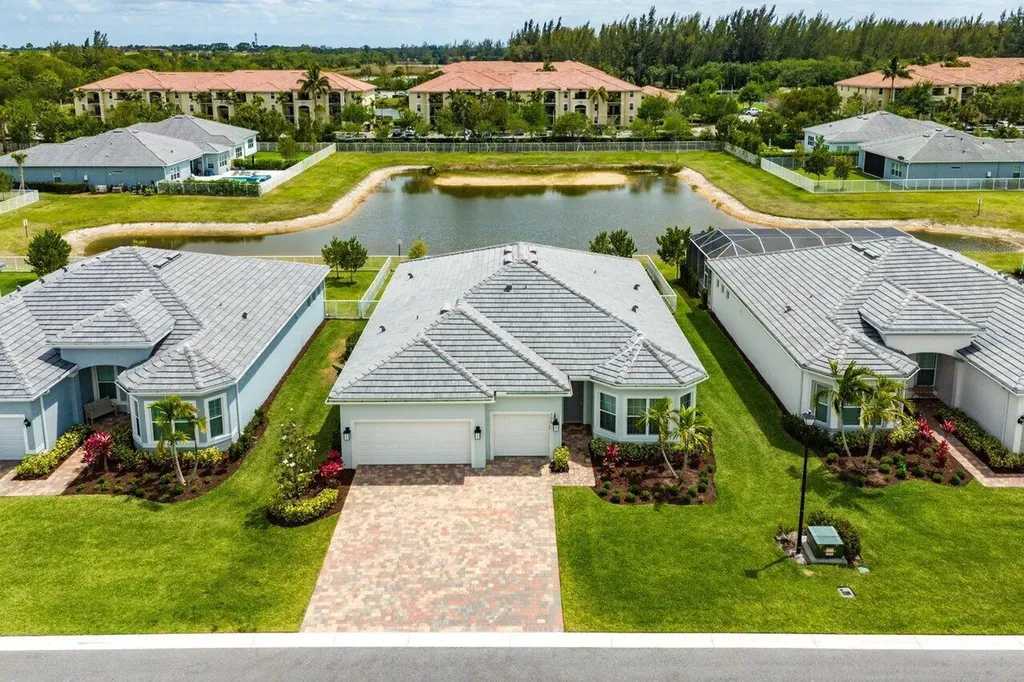 9578 Mosler Trail Lake Worth FL 33467