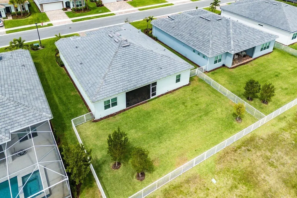 9578 Mosler Trail Lake Worth FL 33467