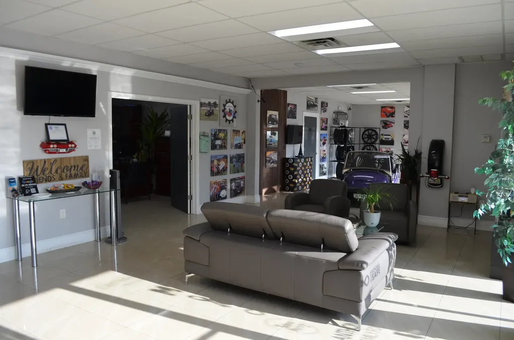 5359 N Nob Hill Road Sunrise FL