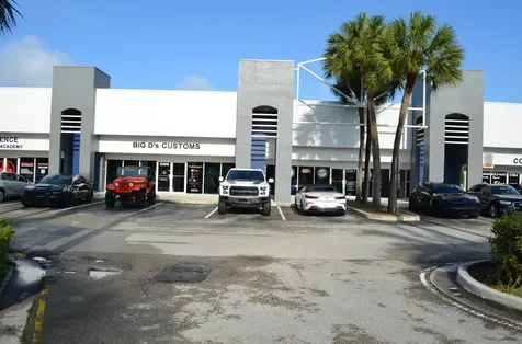 5359 N Nob Hill Road Sunrise FL