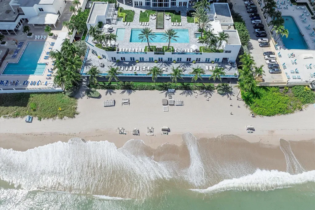 2711 S Ocean Drive Hollywood FL 33019