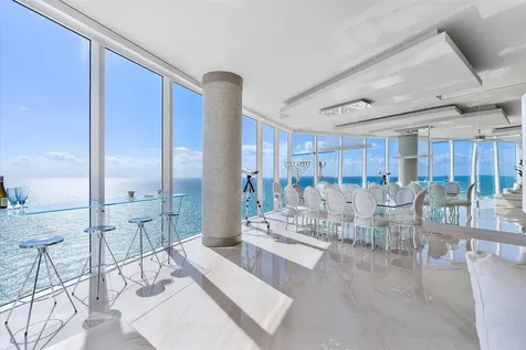 2711 S Ocean Drive Hollywood FL 33019