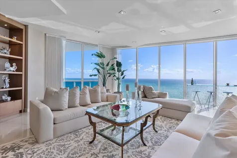 2711 S Ocean Drive Hollywood FL 33019