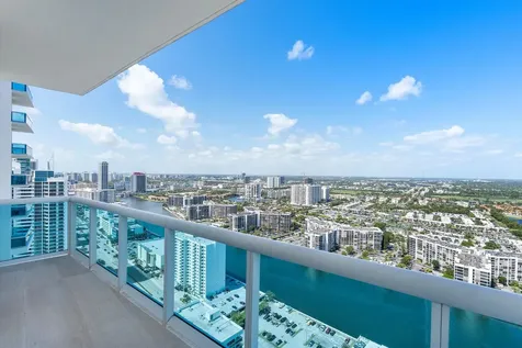 2711 S Ocean Drive Hollywood FL 33019