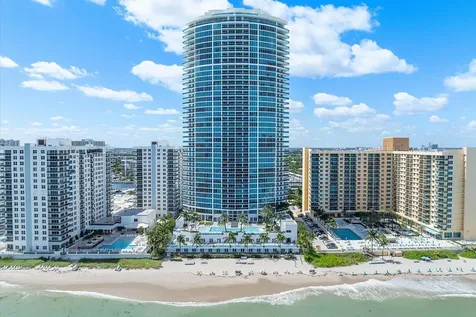 2711 S Ocean Drive Hollywood FL 33019