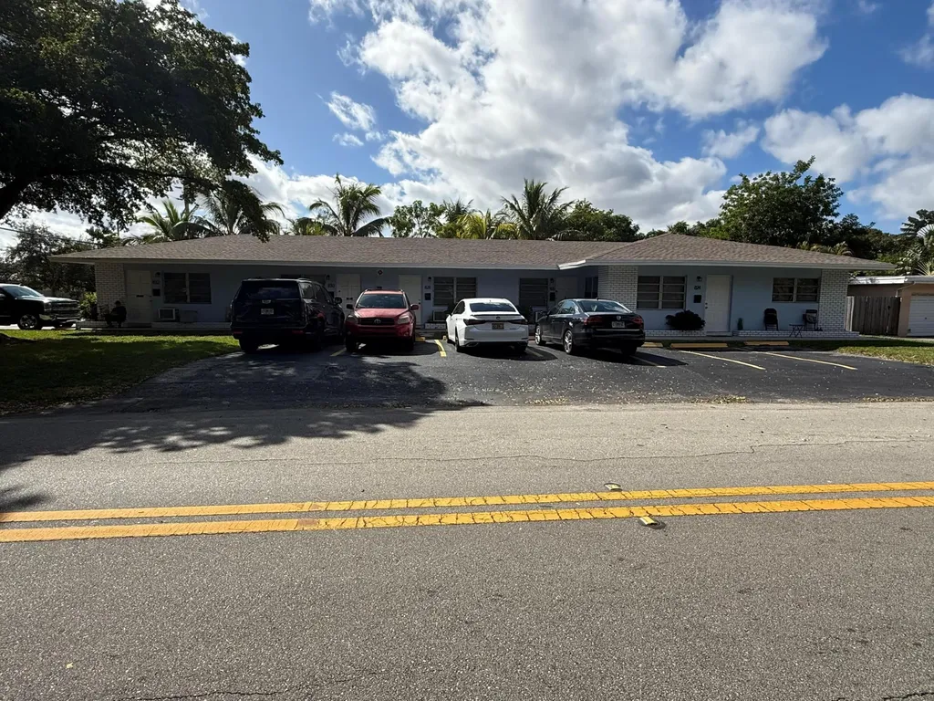 828 NE 16th Street Fort Lauderdale FL 33304