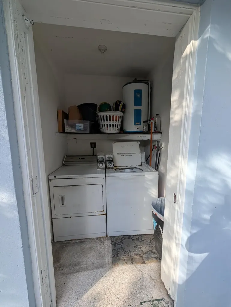 828 NE 16th Street Fort Lauderdale FL 33304