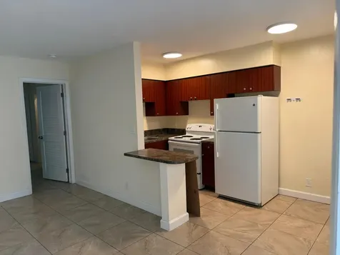 828 NE 16th Street Fort Lauderdale FL 33304