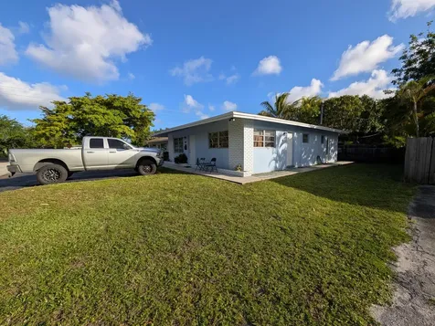 828 NE 16th Street Fort Lauderdale FL 33304