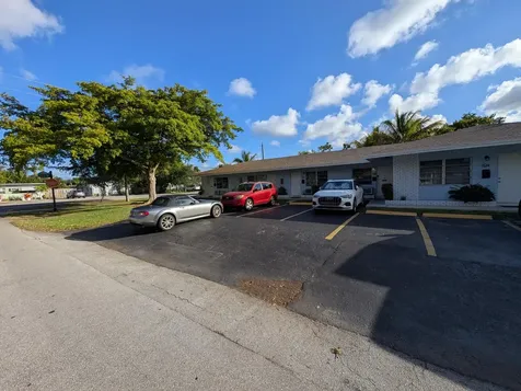 828 NE 16th Street Fort Lauderdale FL 33304
