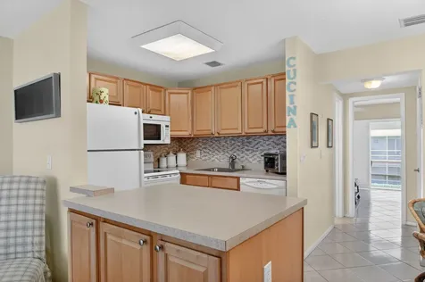 600 Horizon W Boynton Beach FL 33435