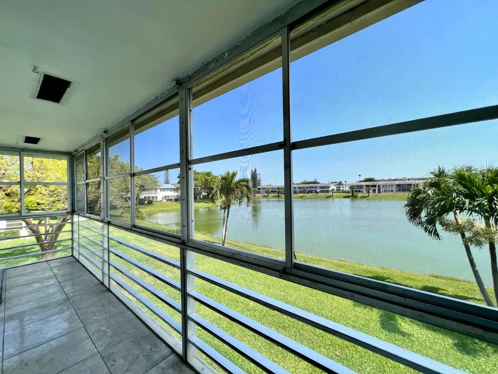 136 Somerset G West Palm Beach FL 33417