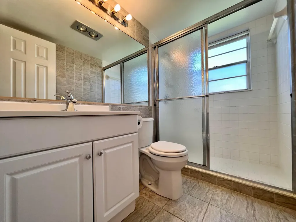136 Somerset G West Palm Beach FL 33417