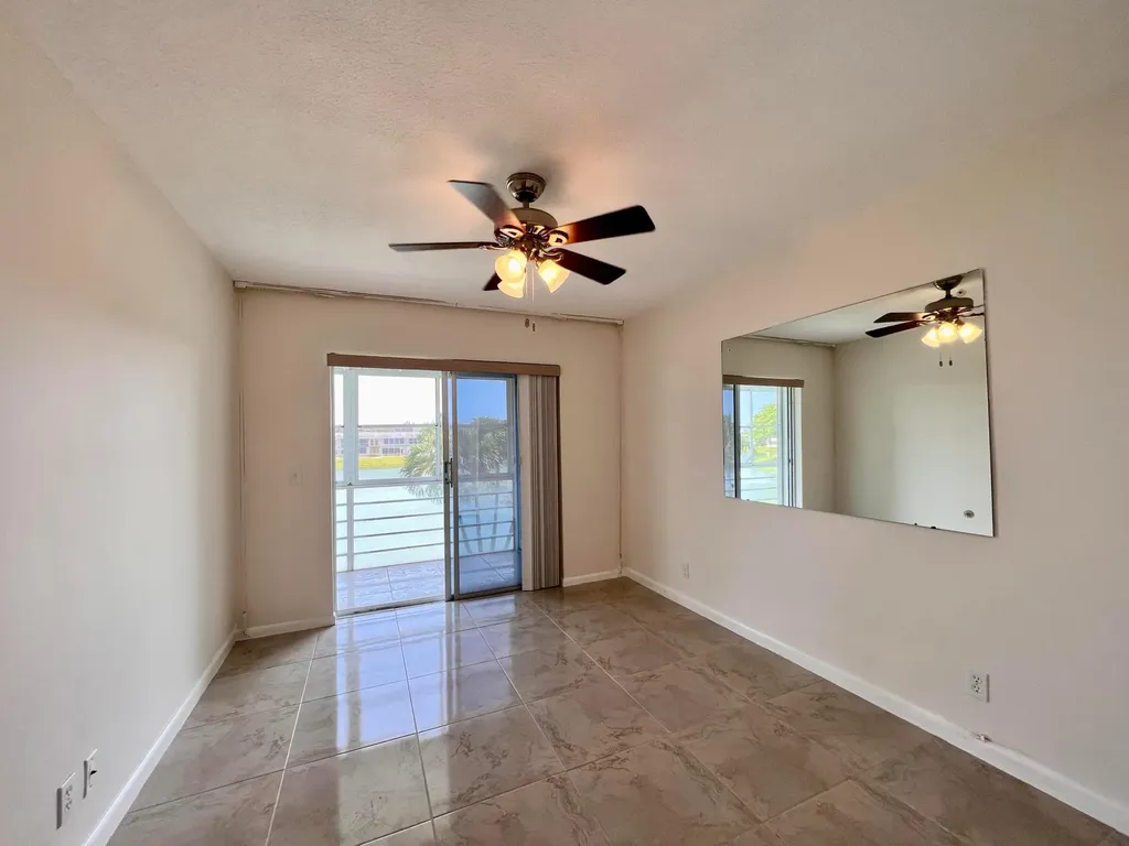 136 Somerset G West Palm Beach FL 33417