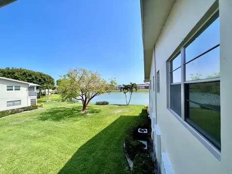 136 Somerset G West Palm Beach FL 33417