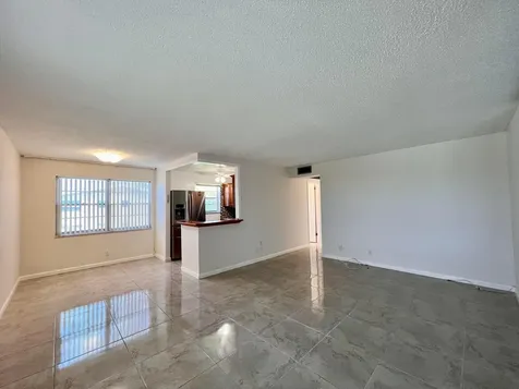 136 Somerset G West Palm Beach FL 33417