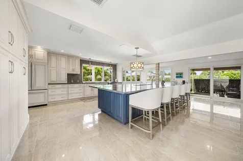 11609 N Lake Drive Boynton Beach FL 33436