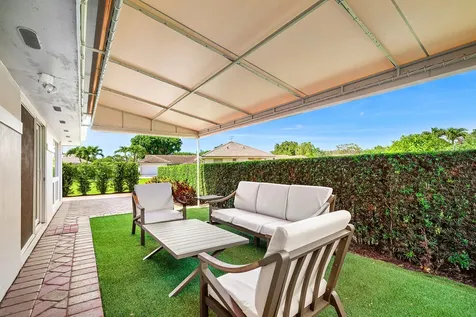 11609 N Lake Drive Boynton Beach FL 33436