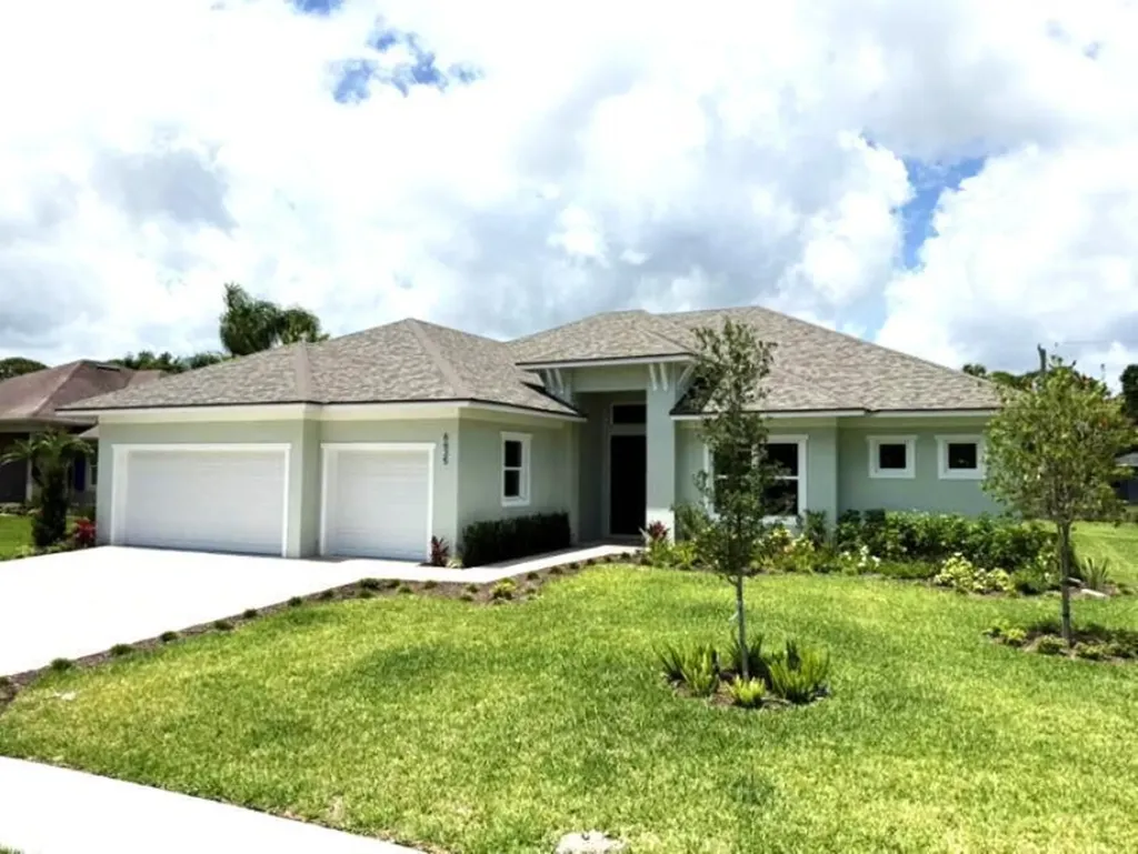 6635 49th Court Vero Beach FL 32967