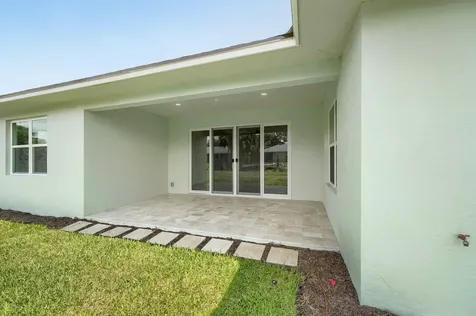 6635 49th Court Vero Beach FL 32967