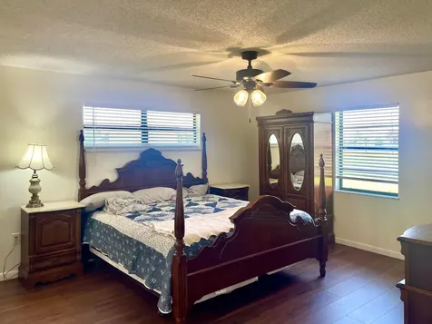 3856 SW 11th Avenue Okeechobee FL 34974