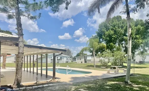 3856 SW 11th Avenue Okeechobee FL 34974