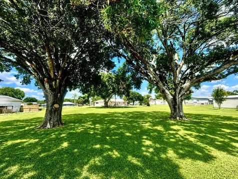 3856 SW 11th Avenue Okeechobee FL 34974