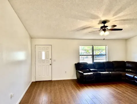 3856 SW 11th Avenue Okeechobee FL 34974
