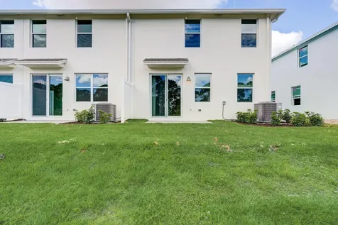 5728 SE Edgewater Circle Stuart FL 34997