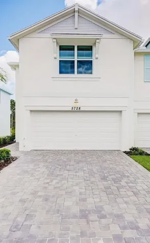 5728 SE Edgewater Circle Stuart FL 34997