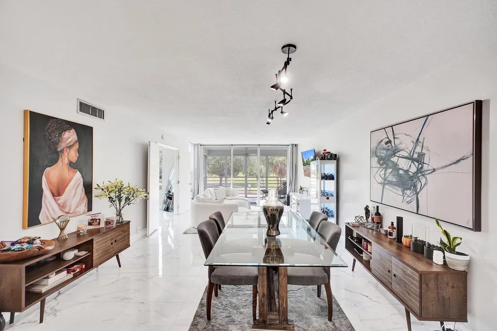 545 Oaks Lane Pompano Beach FL 33069