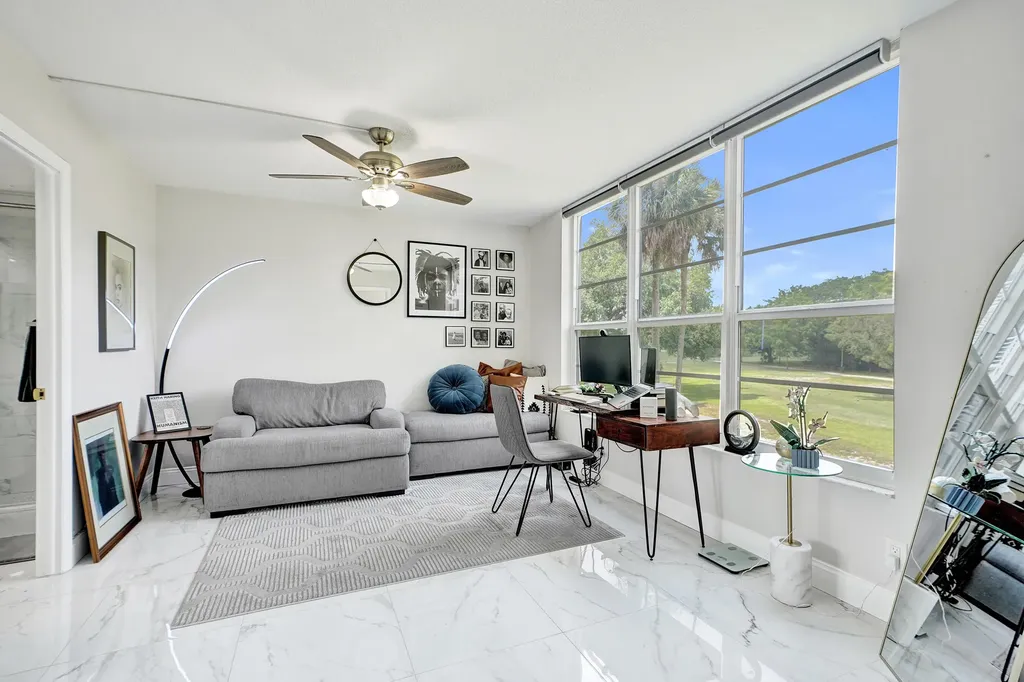 545 Oaks Lane Pompano Beach FL 33069
