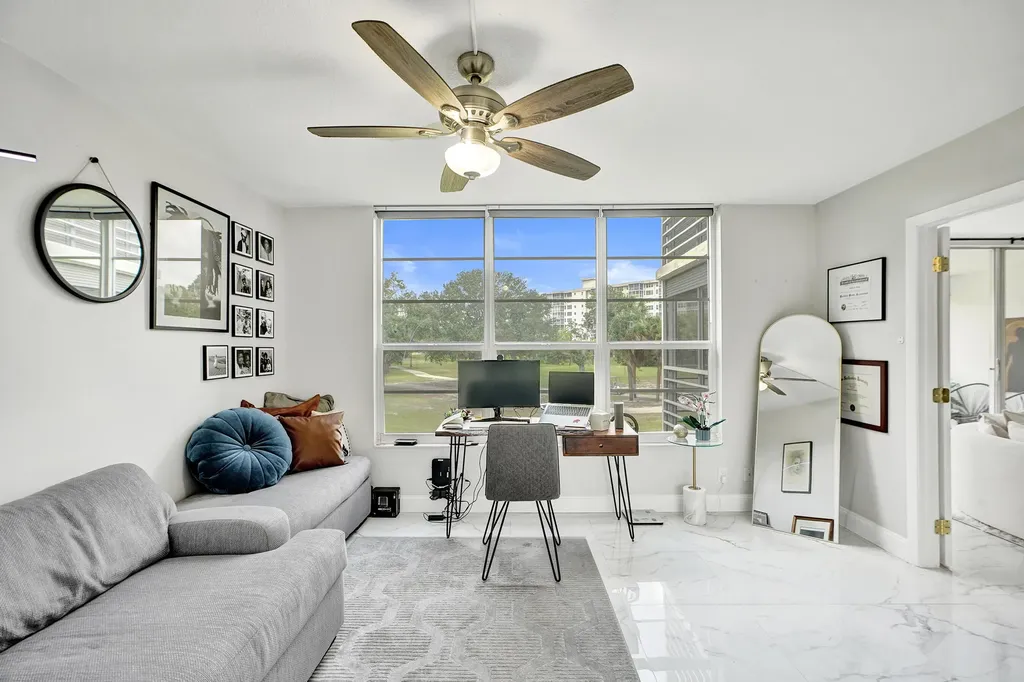 545 Oaks Lane Pompano Beach FL 33069