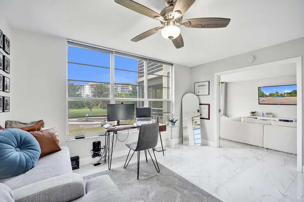 545 Oaks Lane Pompano Beach FL 33069
