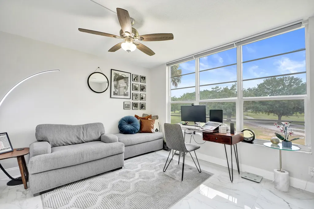 545 Oaks Lane Pompano Beach FL 33069
