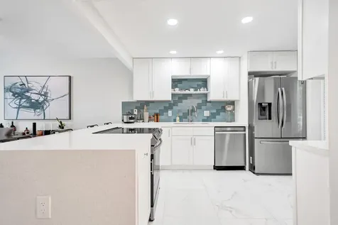 545 Oaks Lane Pompano Beach FL 33069