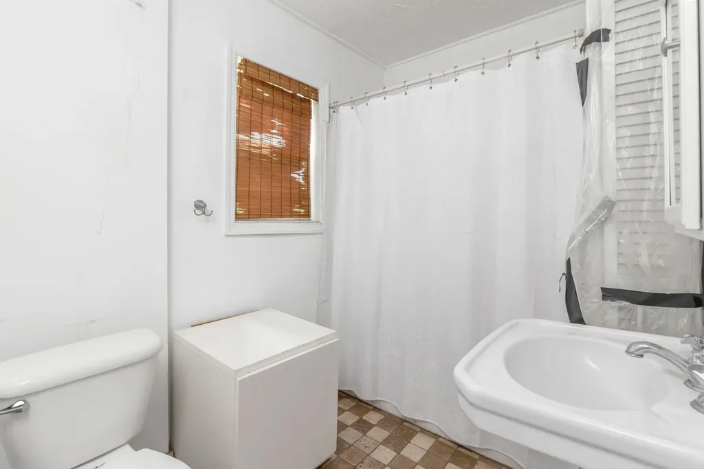 214 Conniston Road West Palm Beach FL 33405