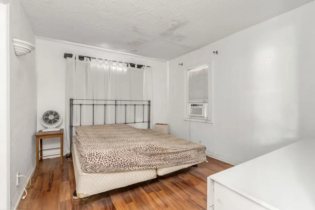 214 Conniston Road West Palm Beach FL 33405