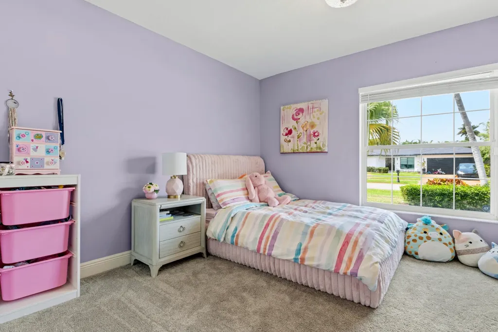 4886 Acorn Drive Boca Raton FL 33487
