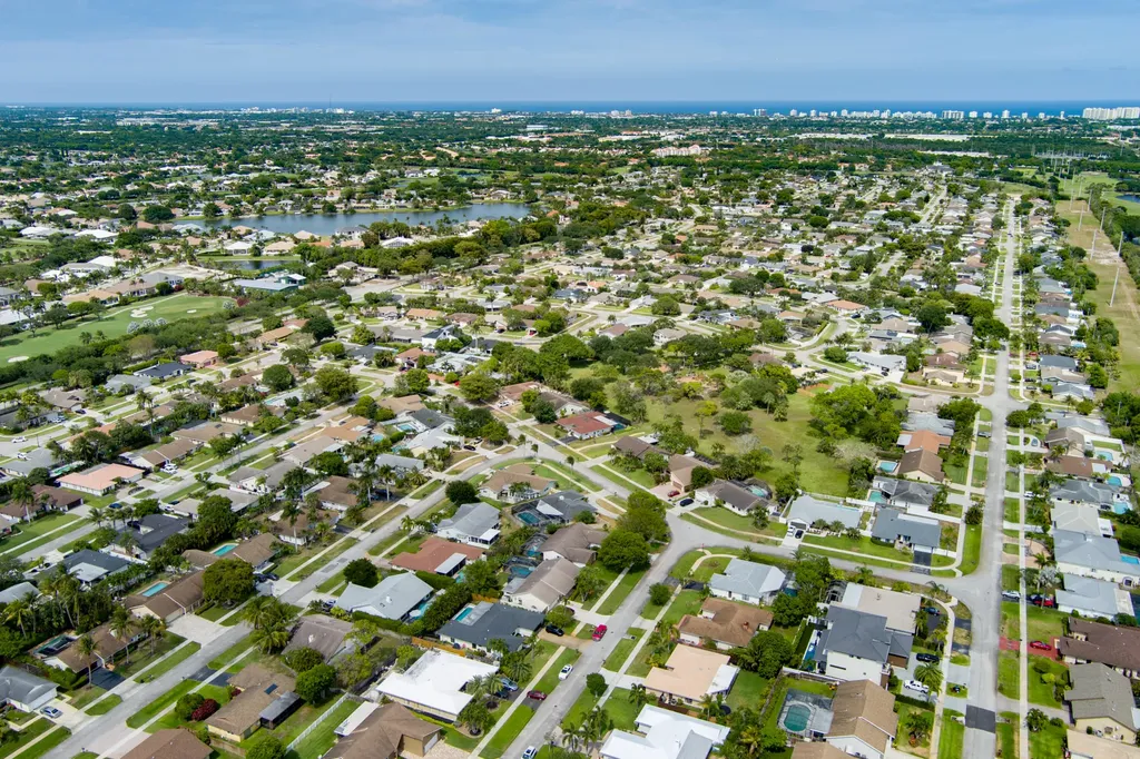 4886 Acorn Drive Boca Raton FL 33487