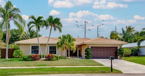 4886 Acorn Drive Boca Raton FL 33487