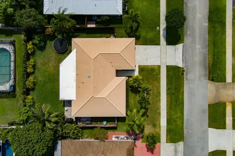 4886 Acorn Drive Boca Raton FL 33487