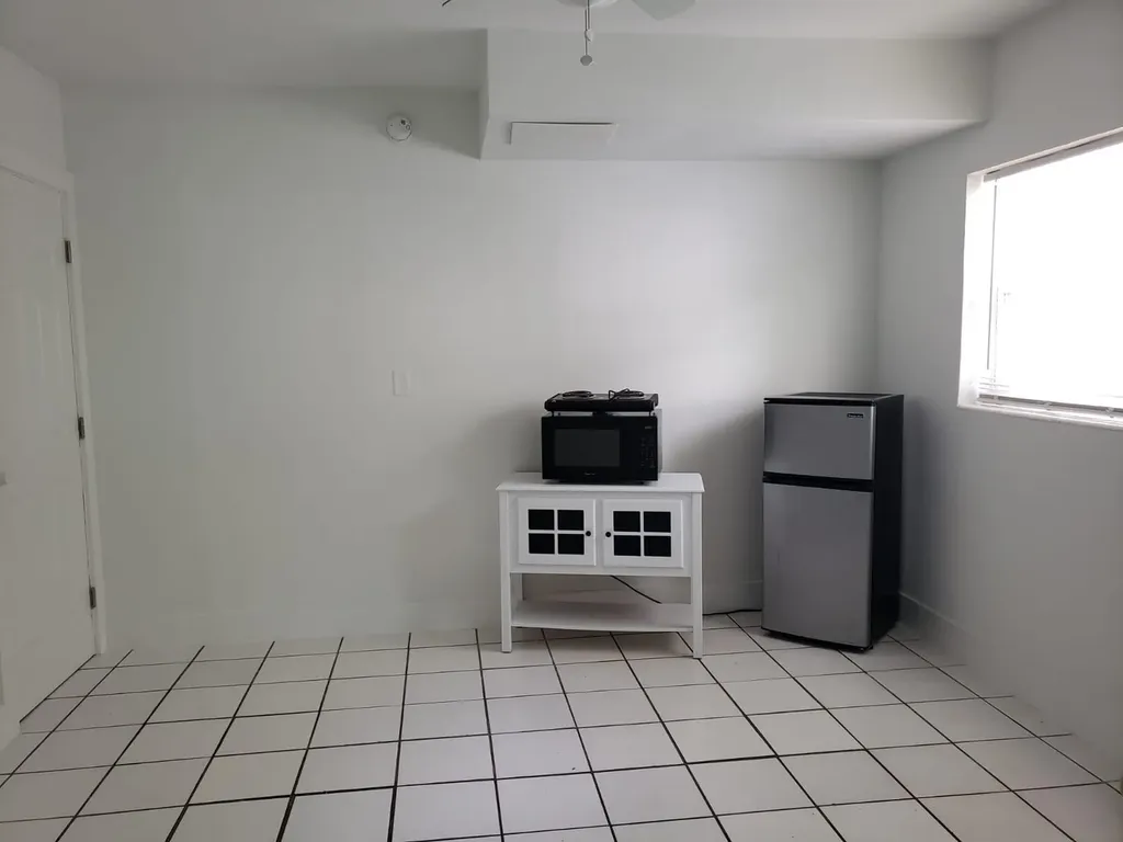 901 NE 16th Avenue Fort Lauderdale FL 33304