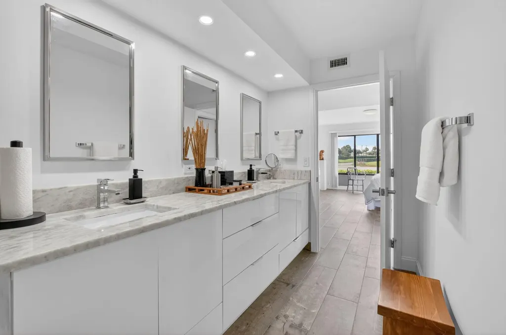 15354 Strathearn Drive Delray Beach FL 33446
