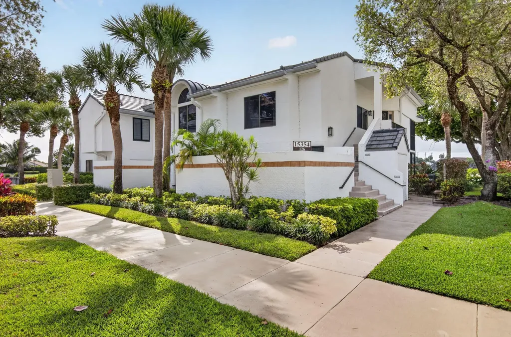 15354 Strathearn Drive Delray Beach FL 33446