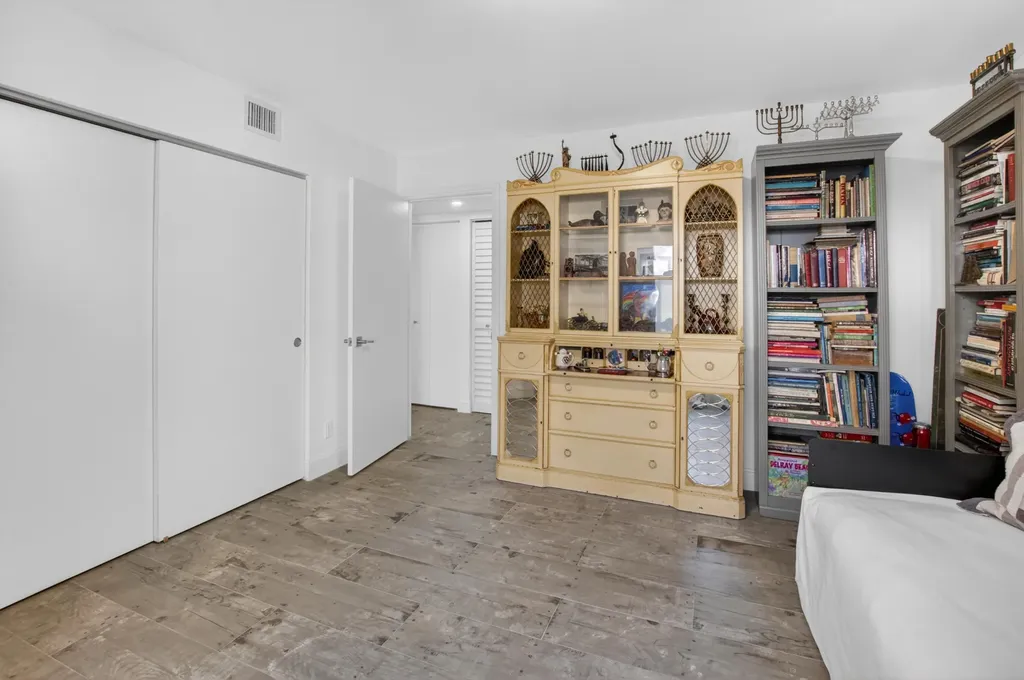 15354 Strathearn Drive Delray Beach FL 33446