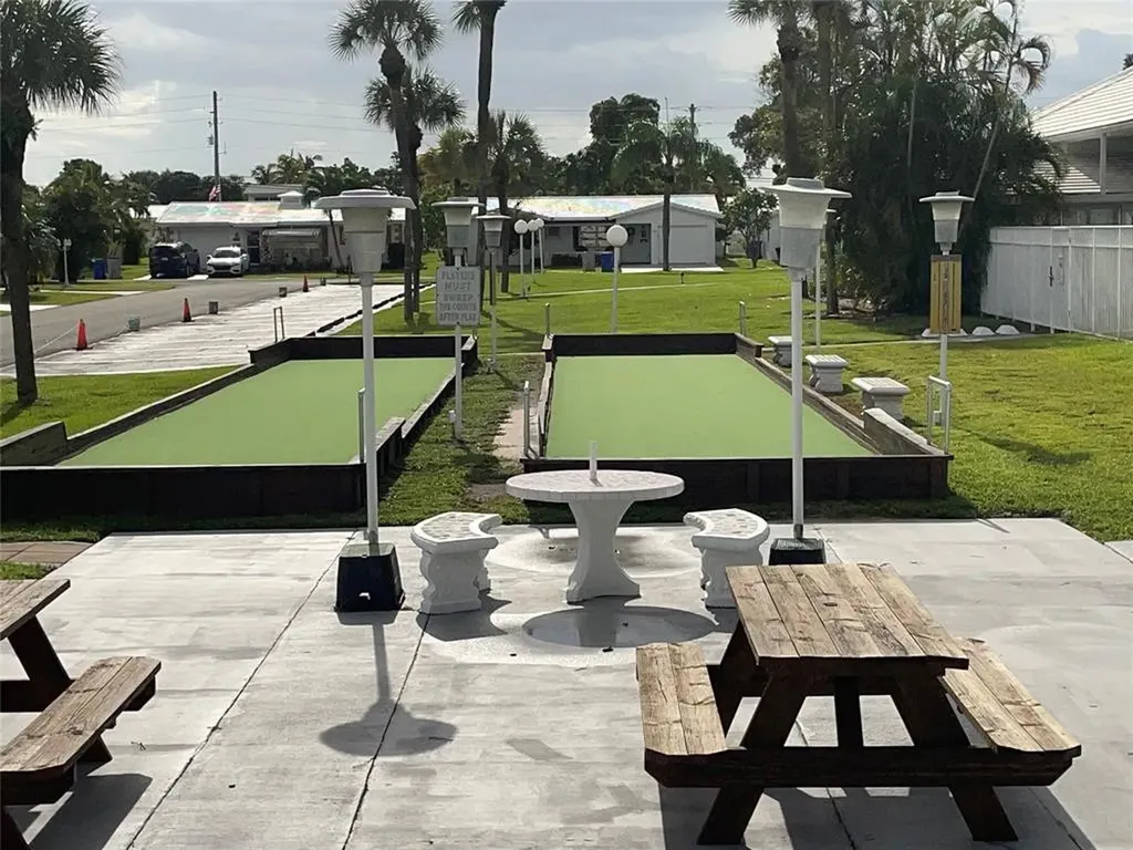 2751 E Golf Boulevard Pompano Beach FL 33064