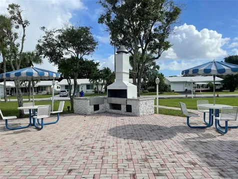 2751 E Golf Boulevard Pompano Beach FL 33064