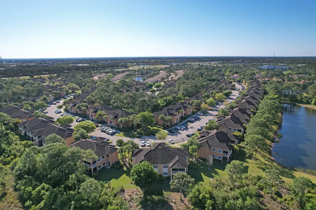 8290 Mulligan Circle Port St Lucie FL 34986