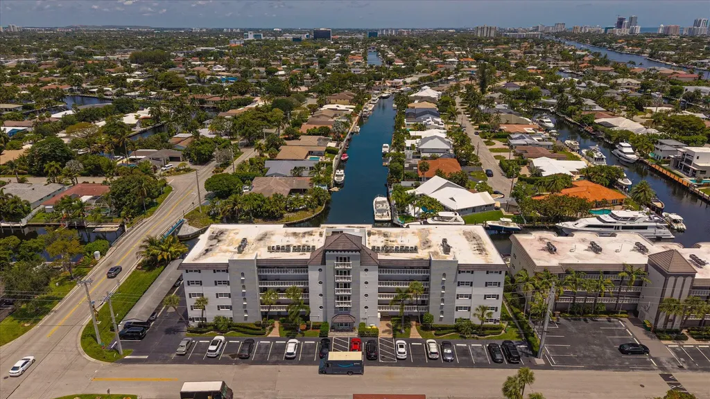 5100 Bayview Drive Fort Lauderdale FL 33308